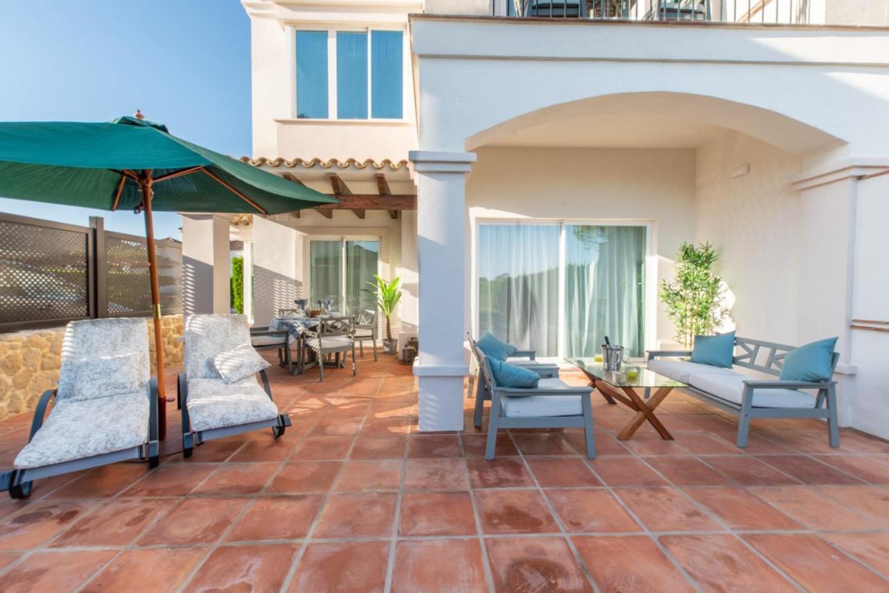 Arcos Gardens - The Townhouse - Luxury Accommodation アルコス・デ・ラ・フロンテーラ エクステリア 写真