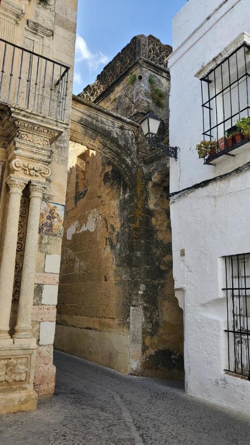 Arcos Gardens - The Townhouse - Luxury Accommodation アルコス・デ・ラ・フロンテーラ エクステリア 写真