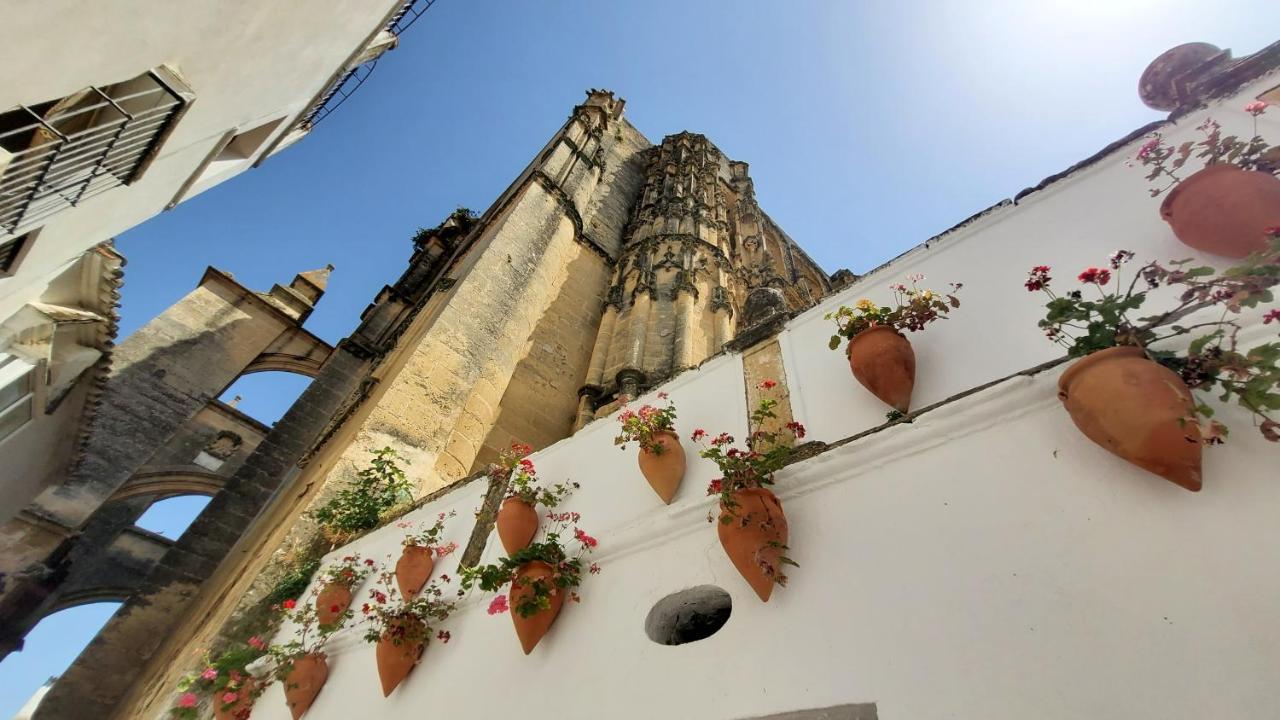 Arcos Gardens - The Townhouse - Luxury Accommodation アルコス・デ・ラ・フロンテーラ エクステリア 写真